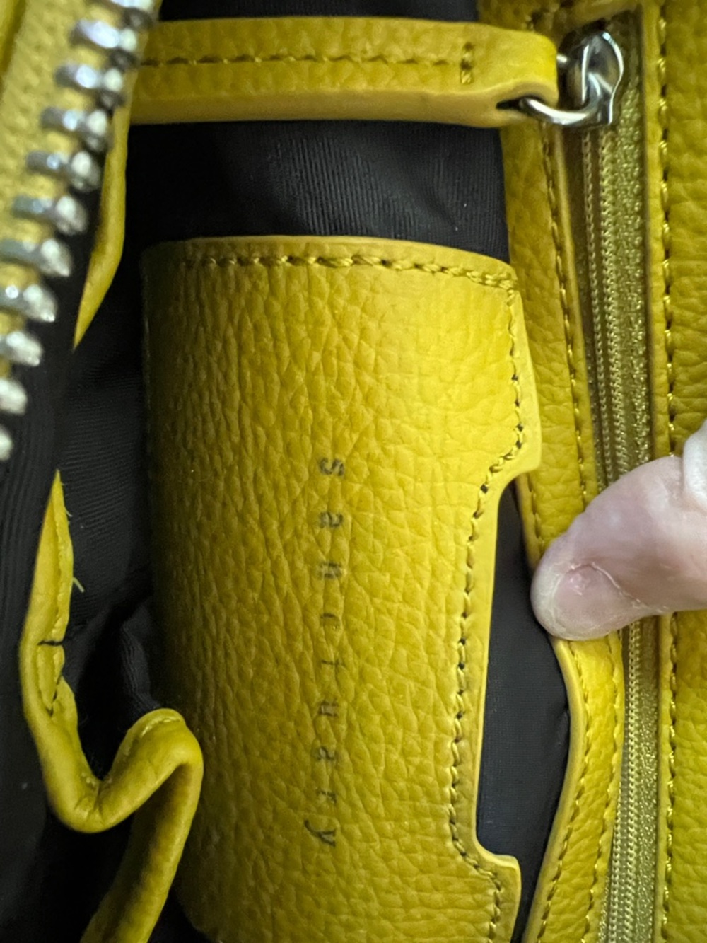 Sanctuary Mustard Yellow Leather Shoulder Bag with Ring Hardware Bin - Picture 8 of 11